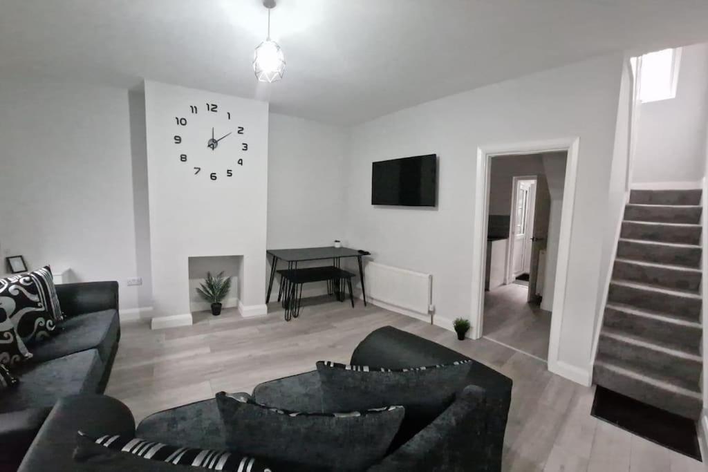 Modern Belfast City Home エクステリア 写真